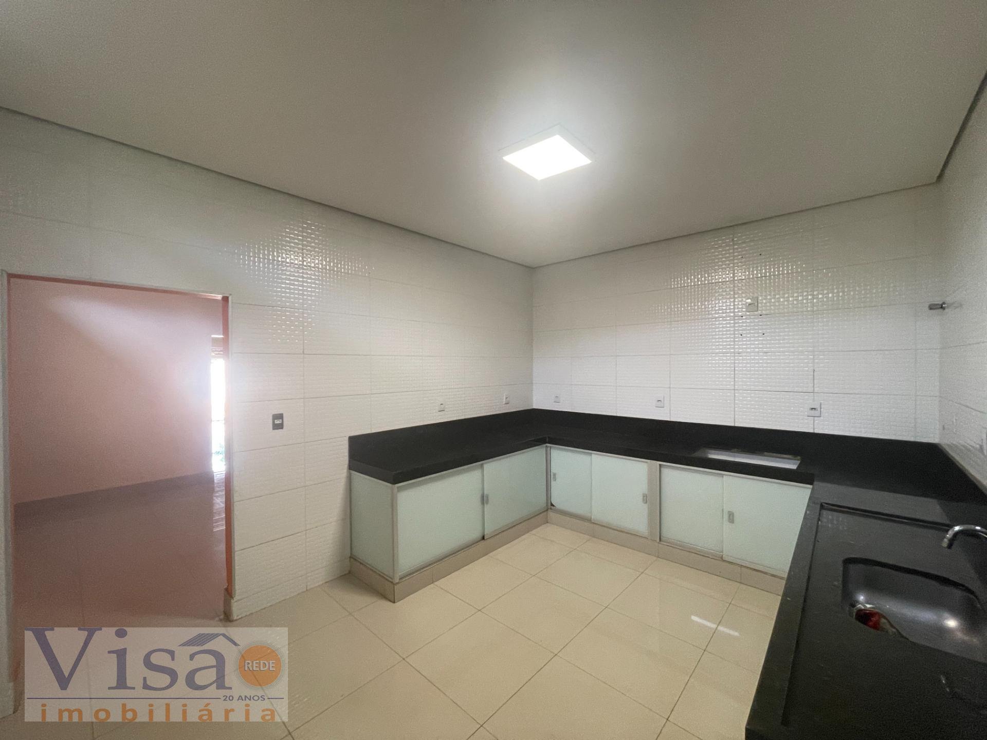 Casa à venda com 3 quartos, 1 suíte, 3 vagas e 180m² no Vila Cristiano, Paracatu (MG) — foto 20 de 22