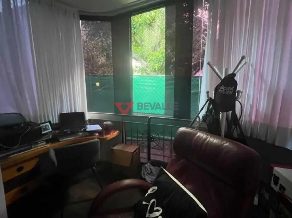Cobertura à venda com 3 quartos, 1 suíte, 1 vaga e 158m² no Laranjeiras, Rio de Janeiro (RJ) — foto 18 de 27