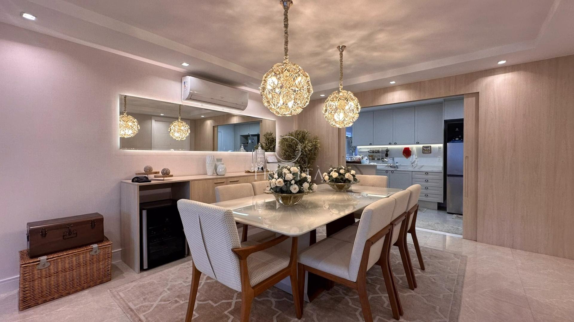 saladejantar-trinitaimobiliaria-majestic
