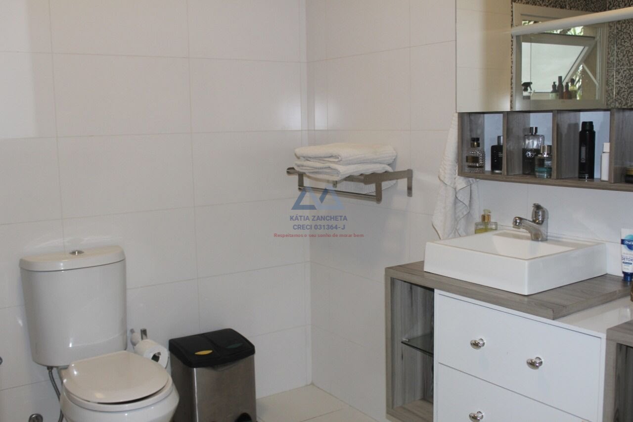 Casa à venda com 4 quartos, 4 suítes, 3 vagas e 300m² no Jardim Prudência, São Paulo (SP) — foto 24 de 30