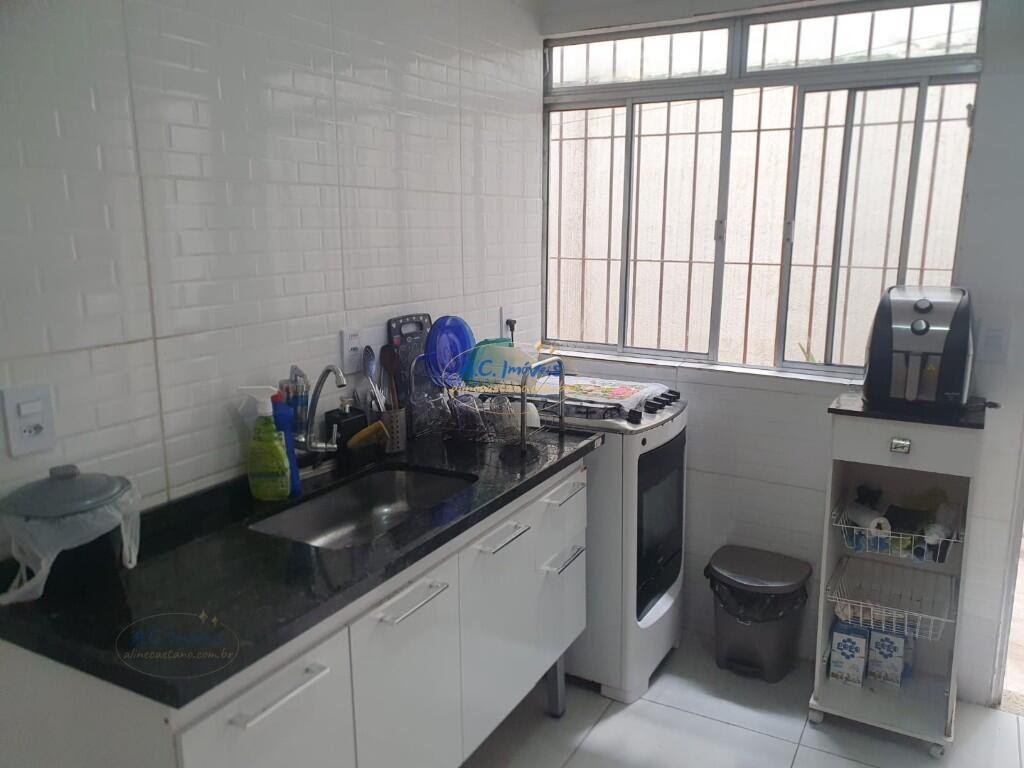 Casa à venda com 3 quartos, 1 banheiro, 3 vagas e 98m² no Cidade Ocian, Praia Grande (SP) — foto 8 de 28