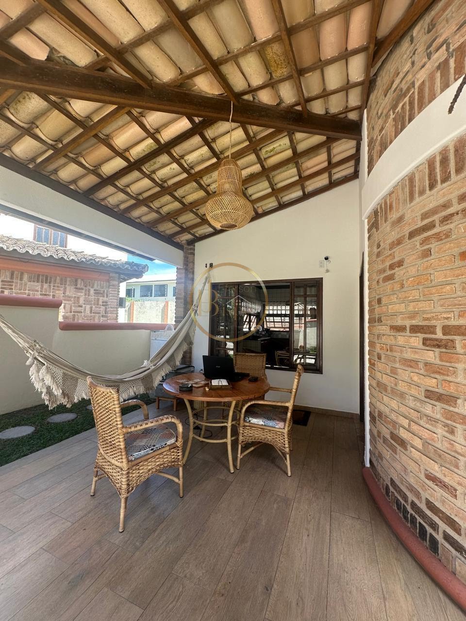 Casa à venda com 3 quartos, 1 suíte, 2 vagas e 155m² no Praia de Taperapuã, Porto Seguro (BA) — foto 2 de 21