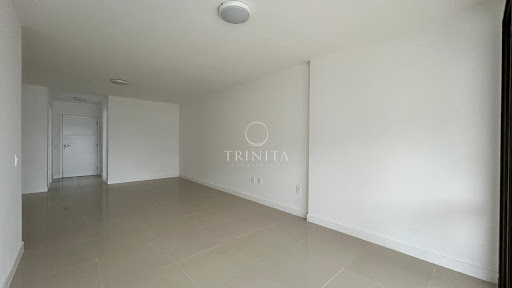 sala-trinitaimobiliaria-elos-ilhapura
