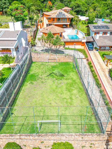 Chácara em Condomínio Portal dos Nobres, com 525m² e 4 suítes por R$ 1.690.000 - Venda.