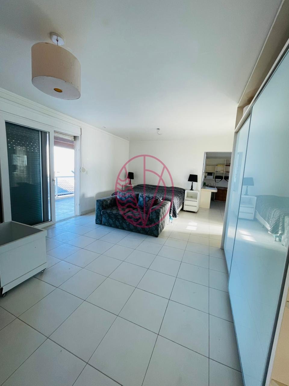 Casa à venda com 6 quartos, 6 suítes, 4 vagas e 1100m² no Pituaçu, Salvador (BA) — foto 27 de 30