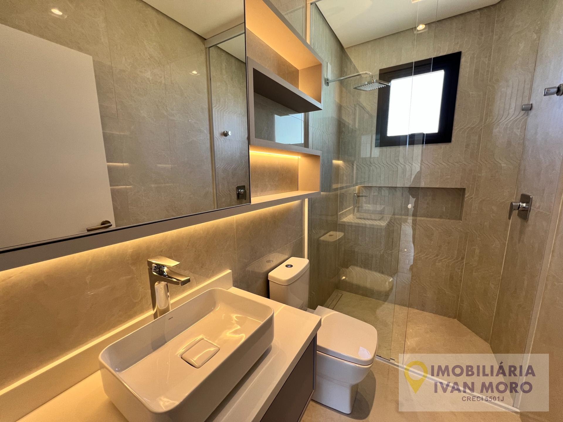 Casa à venda com 4 quartos, 4 suítes, 4 vagas e 261m² no São João do Rio Vermelho, Florianópolis (SC) — foto 21 de 30