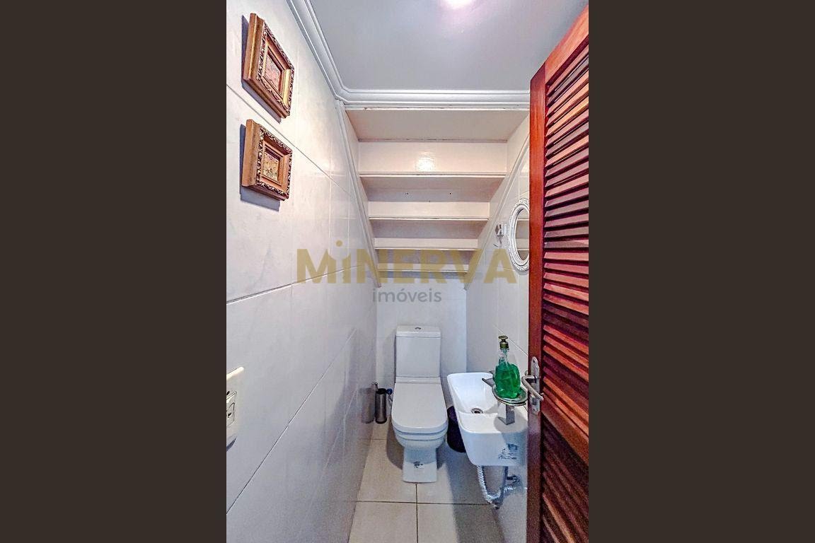 Casa à venda com 4 quartos, 3 banheiros, 2 vagas e 220m² no Parque São Jorge, São Paulo (SP) — foto 26 de 30