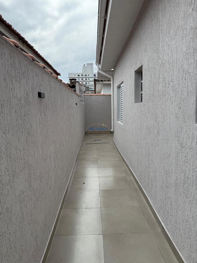 Casa à venda com 2 quartos, 1 suíte, 1 vaga e 70m² no Maracanã, Praia Grande (SP) — foto 11 de 19