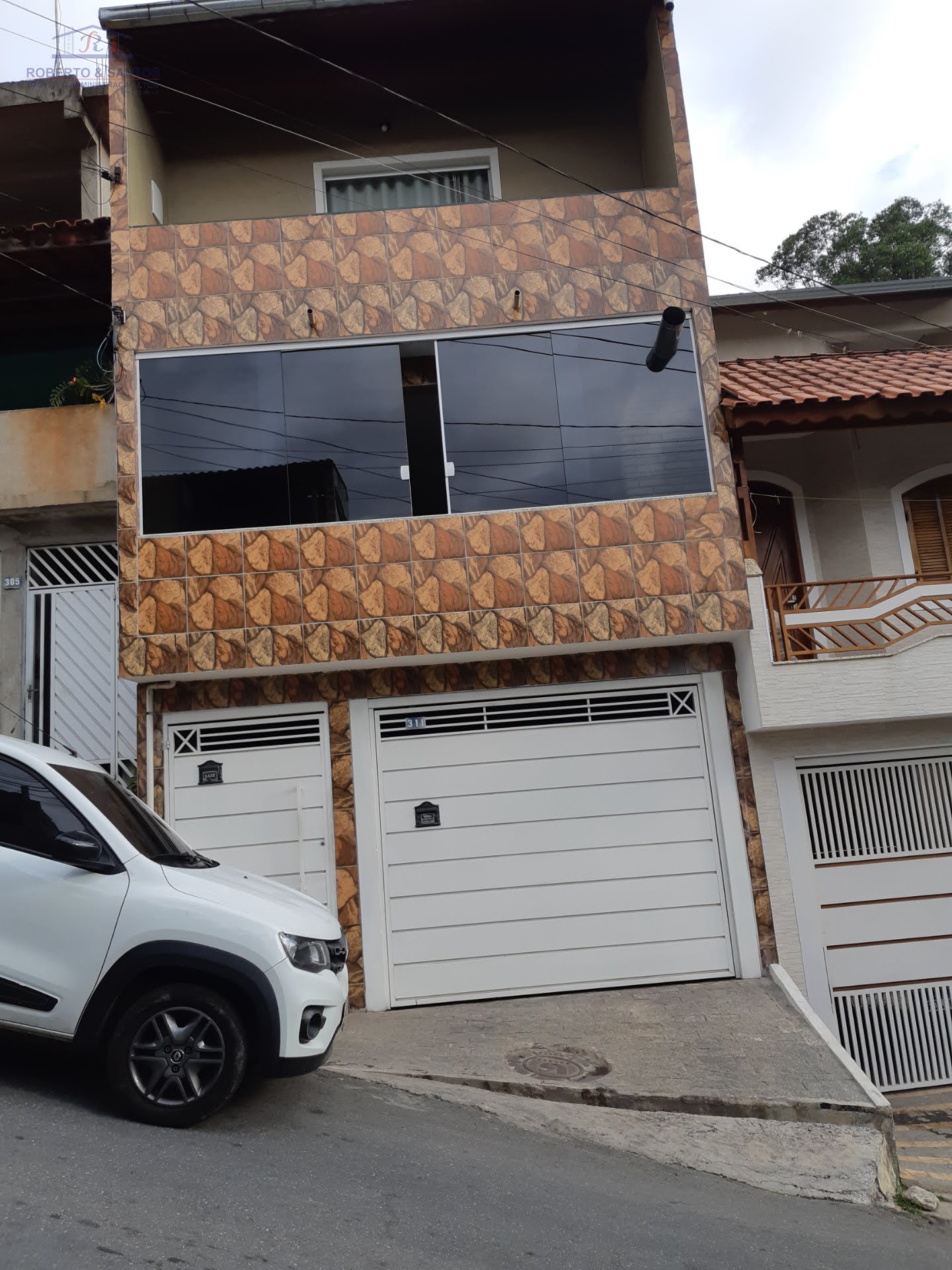 Fachada do imóvel 