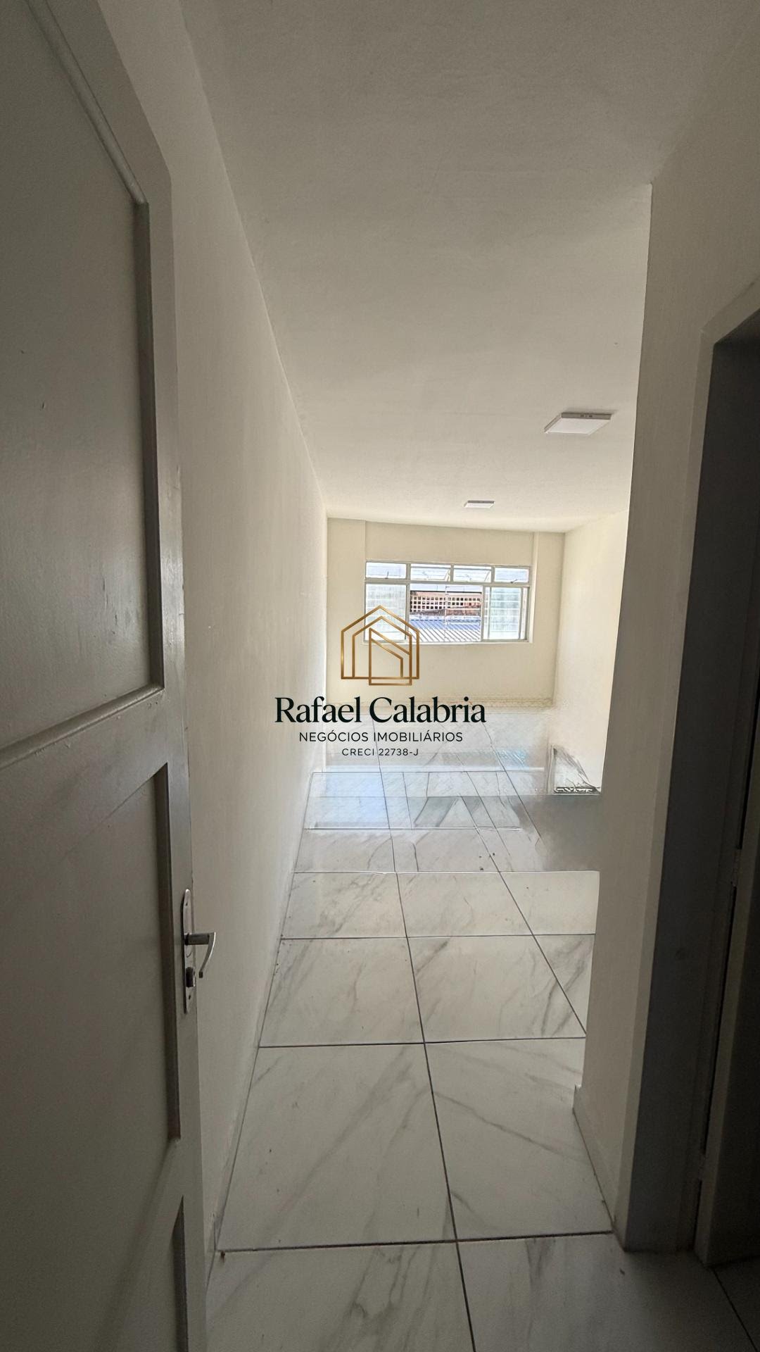 Apartamento para alugar com 2 quartos e 2 banheiros no Encruzilhada, Recife — foto principal