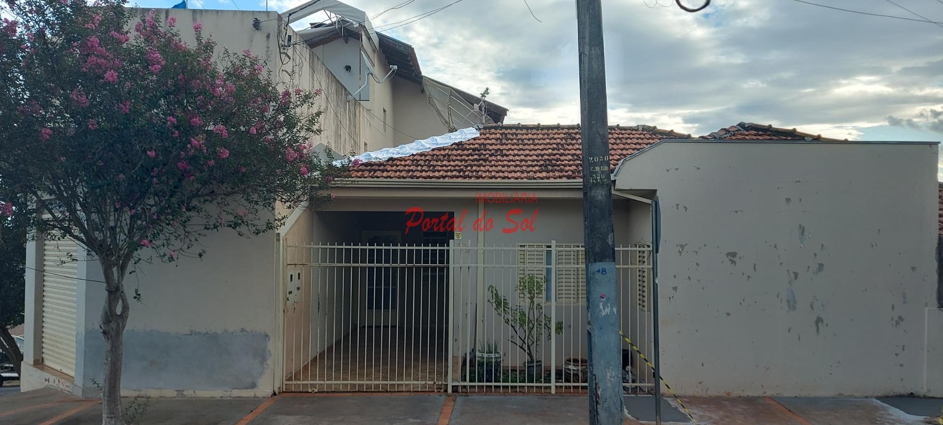 Casa à venda com 4 quartos, 2 banheiros, 1 vaga e 151m² no Jardim Santa Izabel, Santo Antônio da Platina (PR) — foto 2 de 6