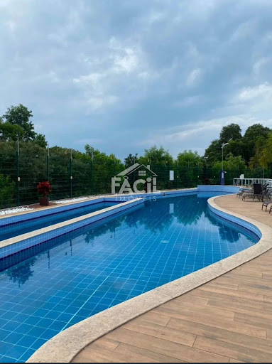 Apartamento para Alugar em Morada de Laranjeiras, Serra | 2 Dormitórios e 45m²