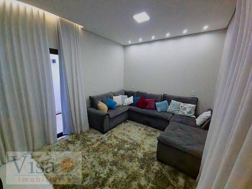 Casa à venda com 4 quartos, 4 suítes e 5 vagas no Centro, Paracatu (MG) — foto 24 de 30