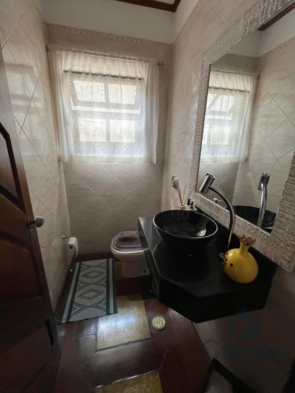 Casa à venda com 4 quartos, 1 suíte, 2 vagas e 230m² no Condomínio Country Club, Arujá (SP) — foto 19 de 23