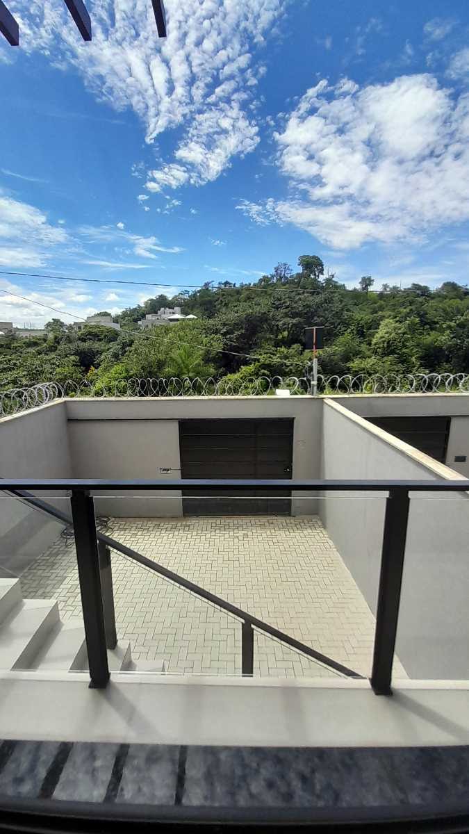 Casa à venda com 3 quartos, 1 suíte, 2 vagas e 69m² no Novo Centro, Santa Luzia (MG) — foto 9 de 18