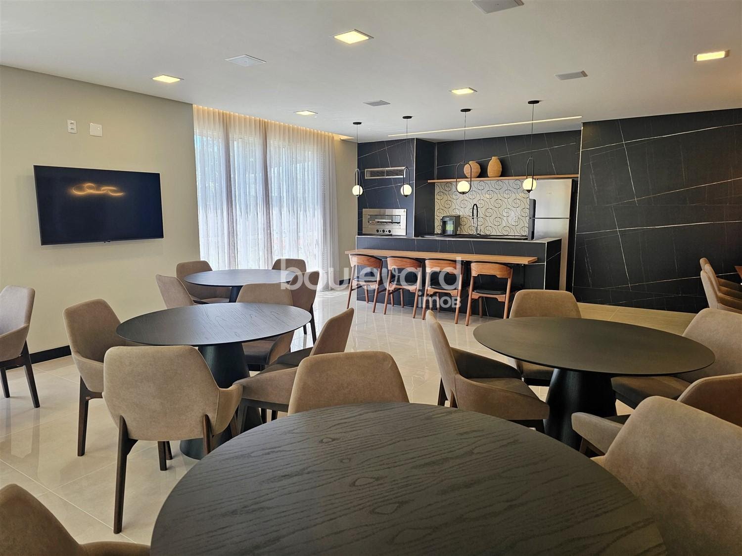 Apartamento à venda com 2 quartos, 1 suíte, 1 vaga e 105m² no Kobrasol, São José (SC) — foto 7 de 14