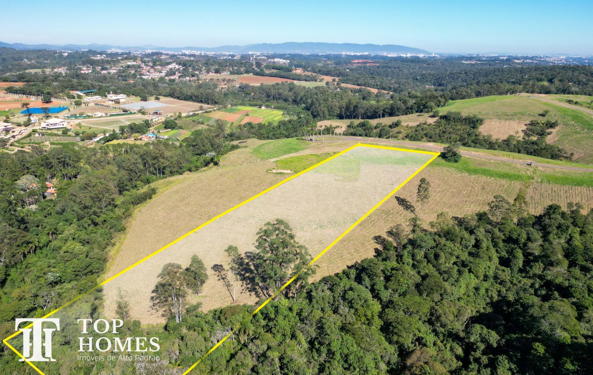 Terreno / Lote à venda no condomínio Almarias em Jarinu / Jundiaí
