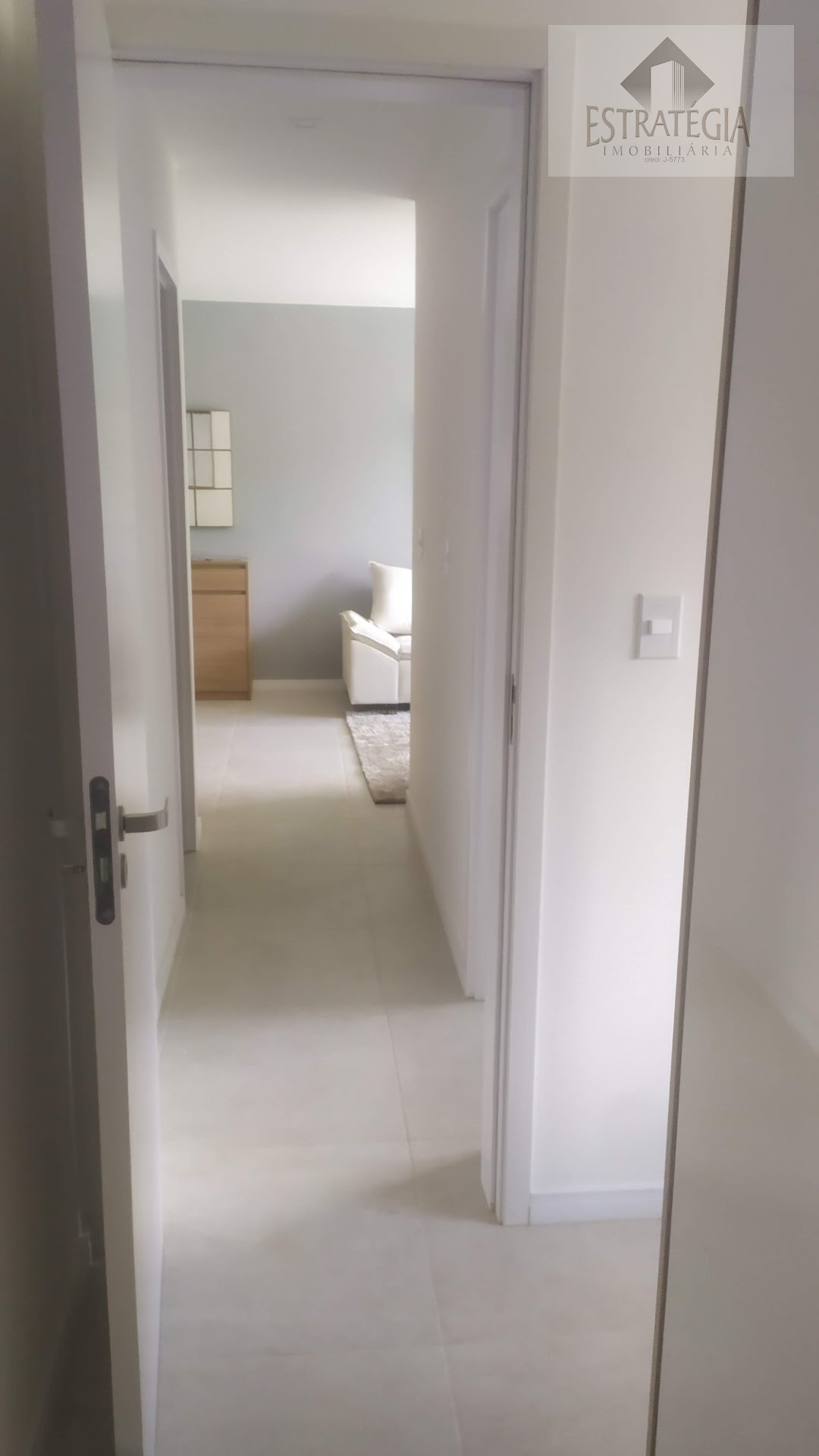 Apartamento à venda com 2 quartos, 1 suíte, 1 vaga e 82m² no Samambaia, Petrópolis (RJ) — foto 7 de 14