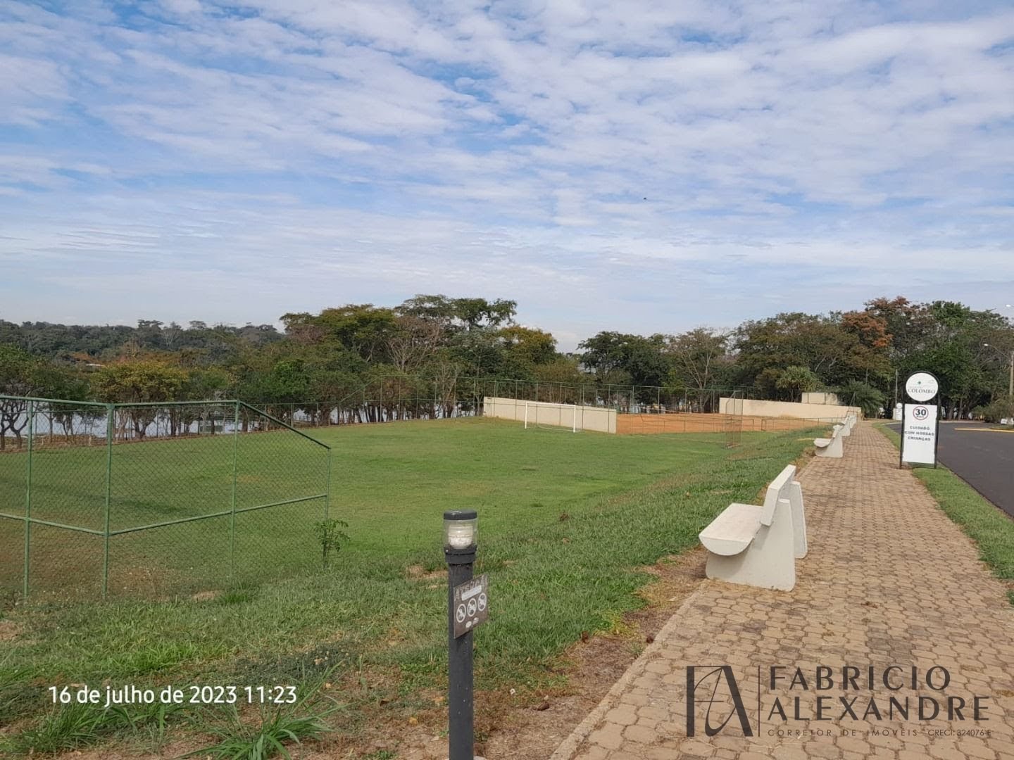 Terreno à venda com 450m² de terreno no Villagio Colombo, Mendonça (SP) — foto 16 de 30