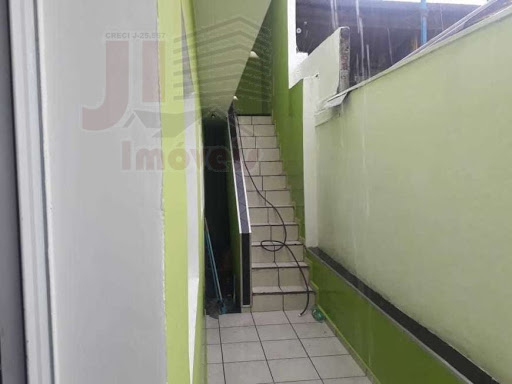 Corredor Lateral/Escada
