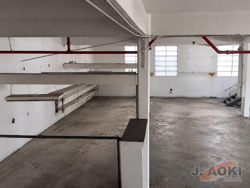 Galpão para venda possui 1749 m² em Vila da Saúde