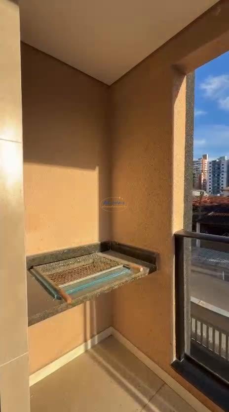 Casa à venda com 3 quartos, 1 suíte, 2 vagas e 95m² no Vila Assuncao, Praia Grande (SP) — foto 2 de 11