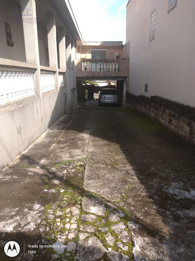 Garagem e quintal