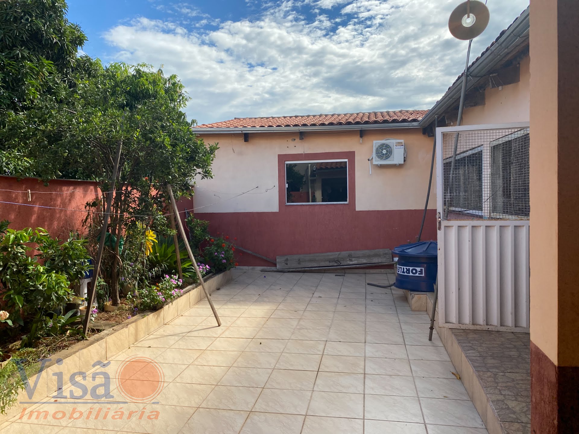 Casa à venda com 3 quartos, 1 suíte, 2 vagas e 150m² no Novo Horizonte, Paracatu (MG) — foto 7 de 30