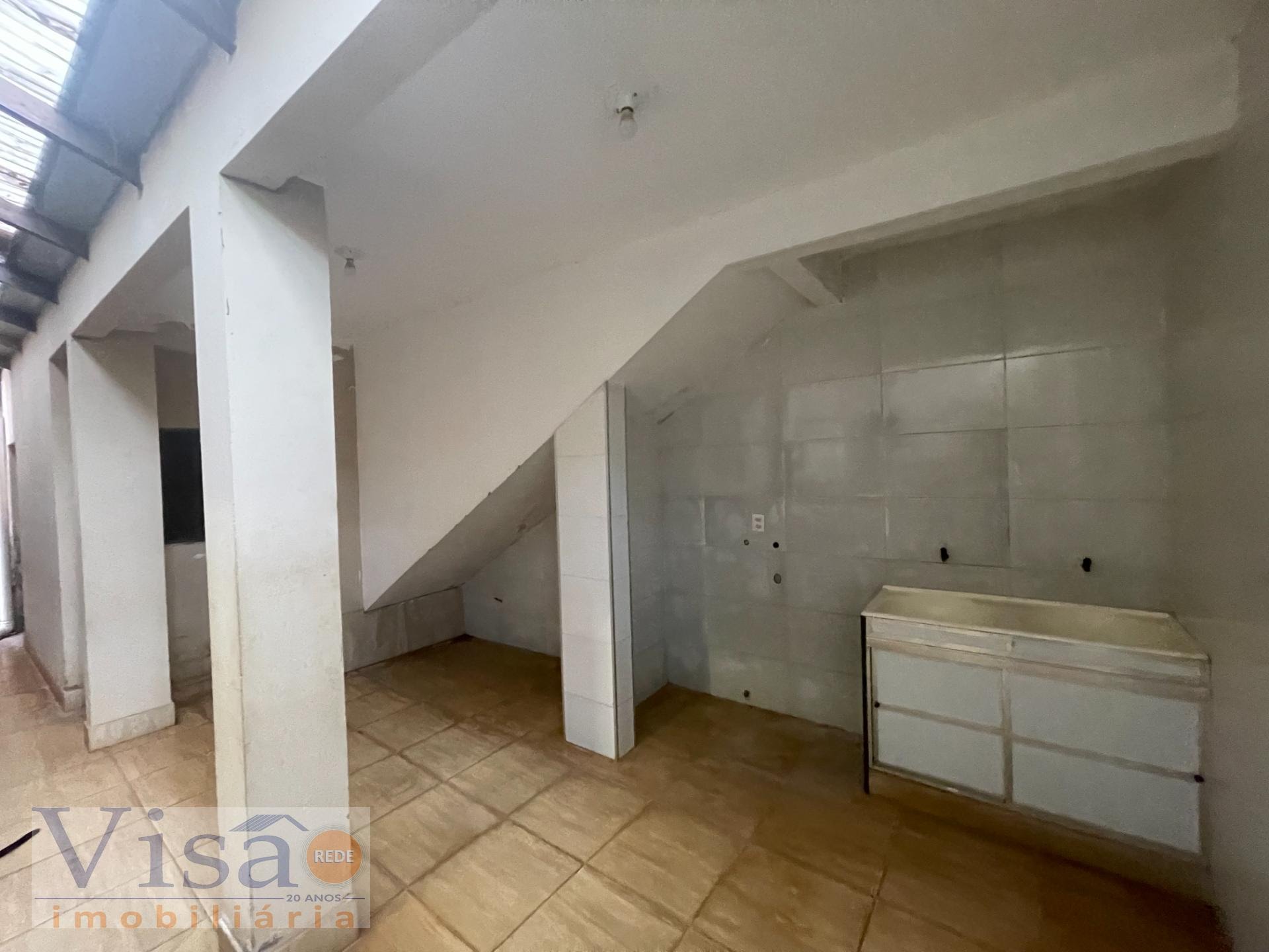 Casa à venda com 3 quartos, 1 suíte, 3 vagas e 180m² no Vila Cristiano, Paracatu (MG) — foto 8 de 22