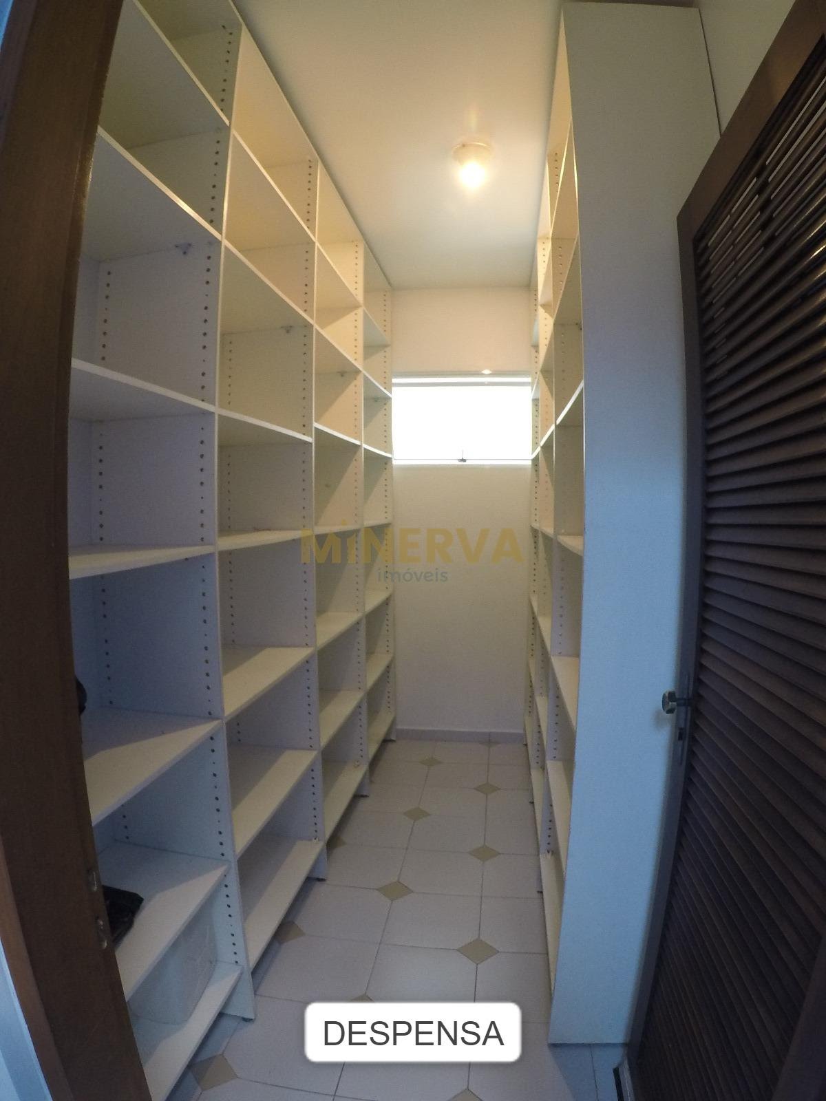 Casa à venda com 2 quartos, 2 suítes, 2 vagas e 334m² no Macedo, Guarulhos (SP) — foto 4 de 17