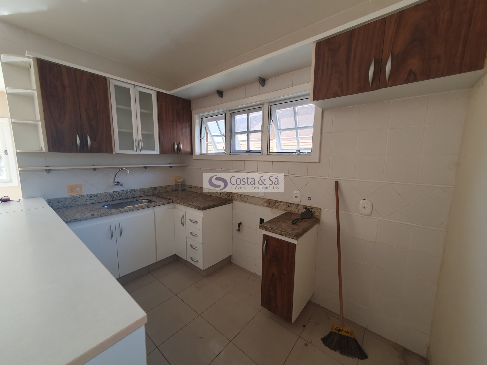 Casa à venda com 2 quartos, 1 suíte e 1 vaga no Jardim Campomar, Rio das Ostras (RJ) — foto 12 de 23