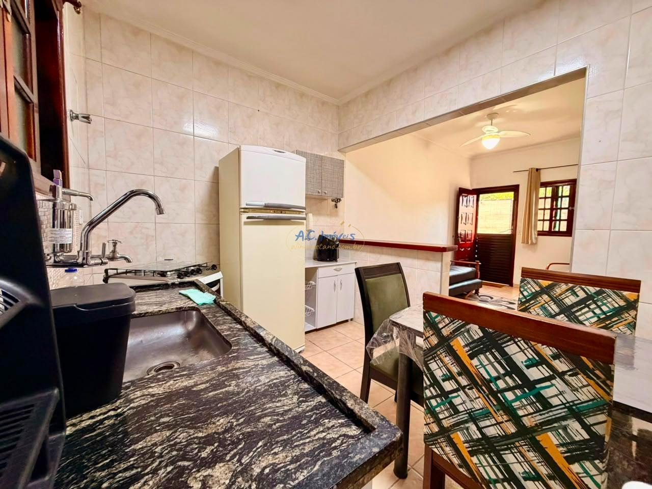Casa à venda com 1 quarto, 1 banheiro, 1 vaga e 45m² no Aviação, Praia Grande (SP) — foto 9 de 18
