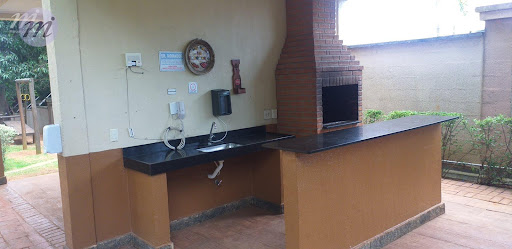 Apartamento em Jardim Lallo  -  São Paulo