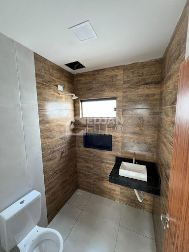 WC suite