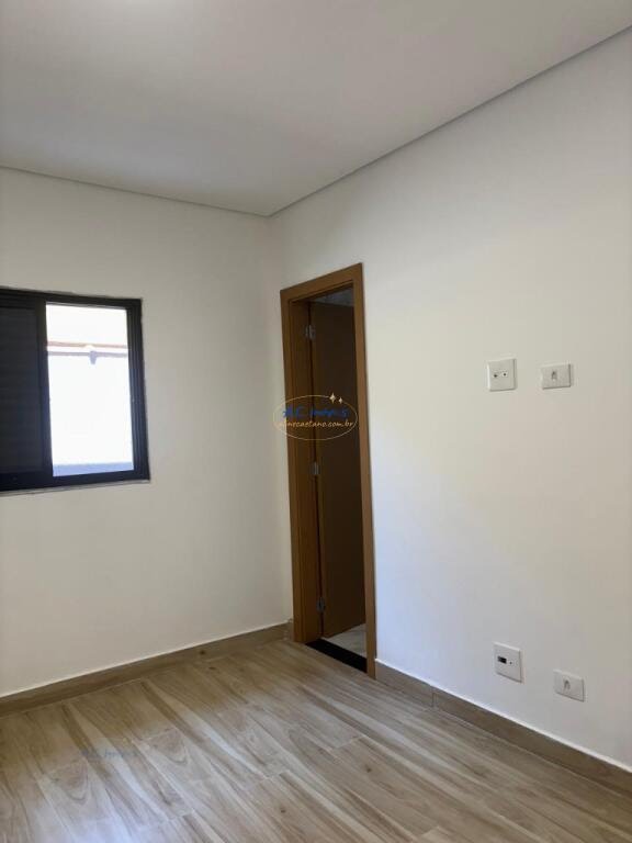Casa à venda com 3 quartos, 3 suítes, 4 vagas e 139m² no Jardim Imperador, Praia Grande (SP) — foto 28 de 30