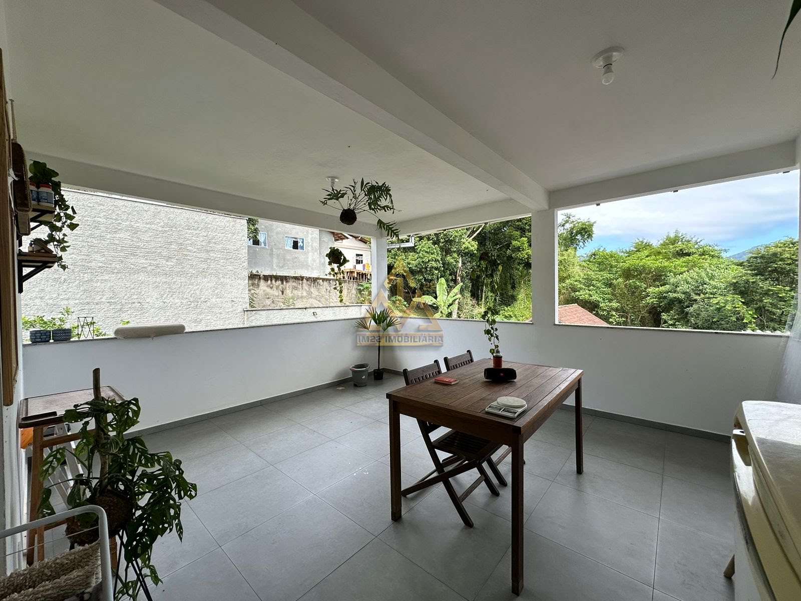 Casa à venda com 4 quartos, 4 banheiros, 2 vagas e 220m² no Água Verde, Blumenau (SC) — foto 18 de 23