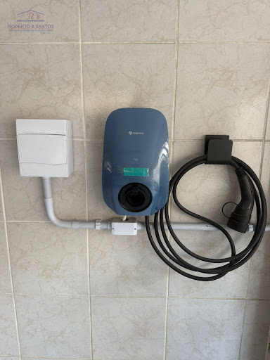 Carregador para carro elétrico 