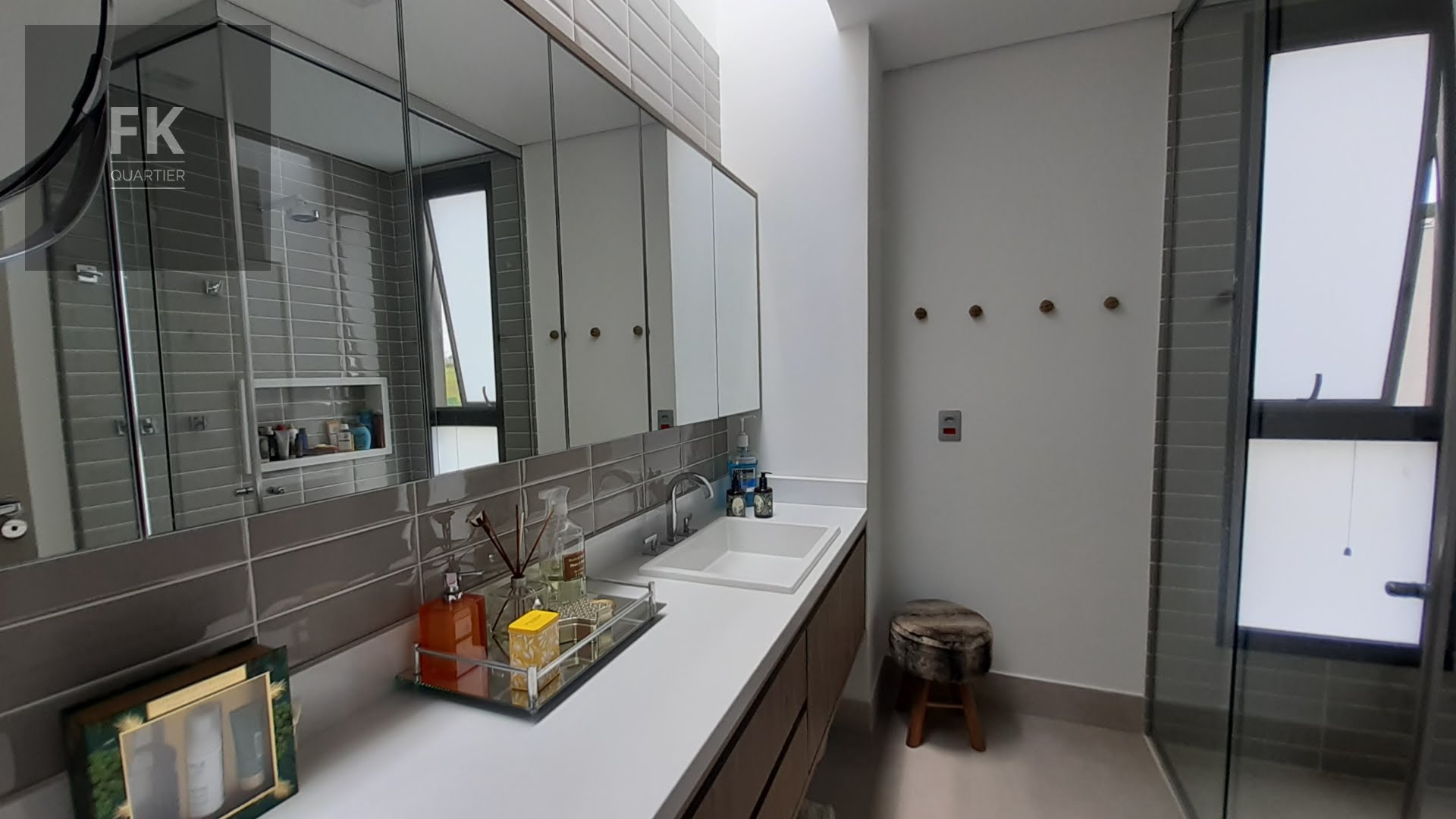 Casa para alugar com 3 quartos, 3 suítes, 4 vagas e 400m² no Alphaville, Santana de Parnaíba (SP) — foto 19 de 30