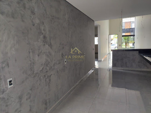 Casa em Condomínio no Jardim Eucaliptos em Sorocaba, 120m²,  03 dormitórios, 01 suíte , 02 vagas de garagem.