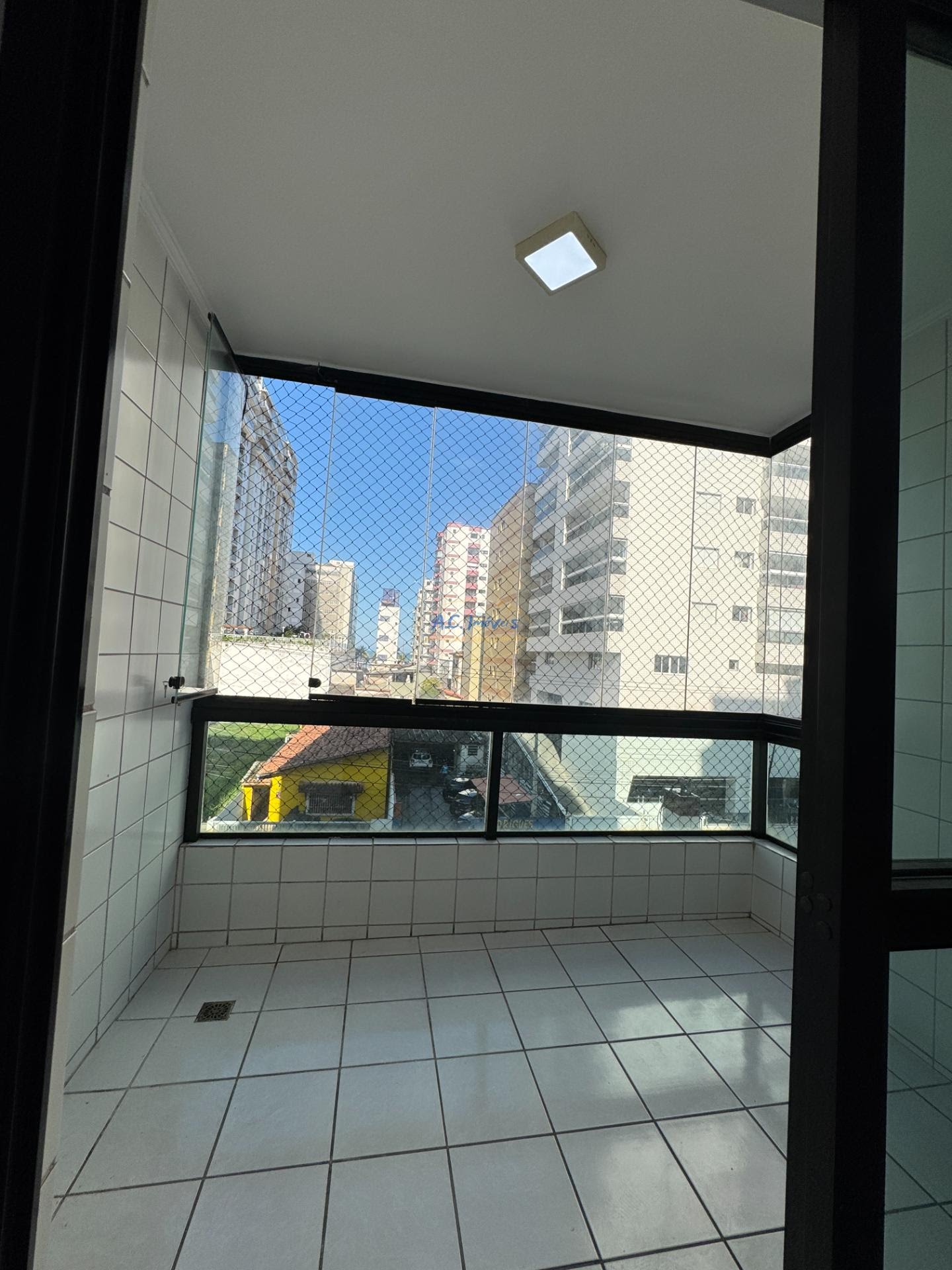 Apartamento à venda com 2 quartos, 1 suíte, 1 vaga e 85m² no Vila Tupi, Praia Grande (SP) — foto 6 de 28