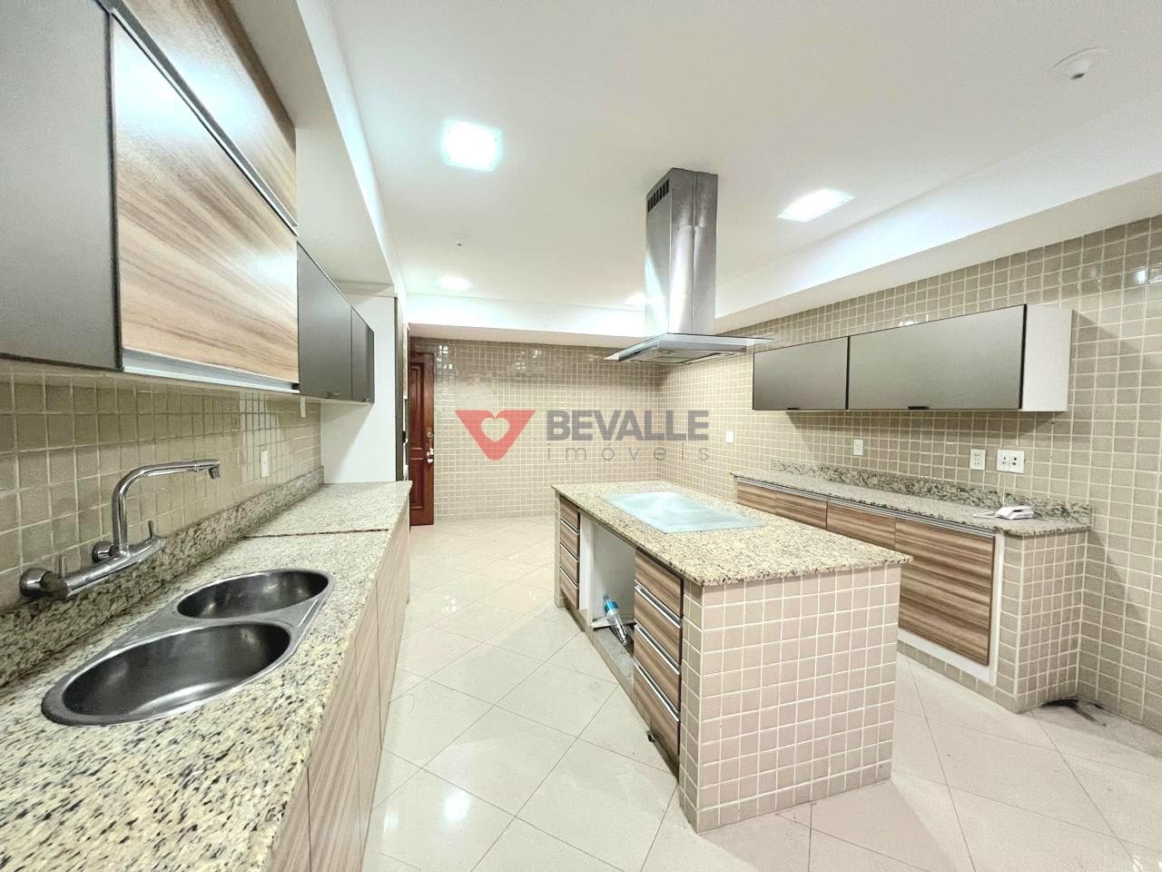 Apartamento à venda com 4 quartos, 2 suítes, 2 vagas e 490m² no Flamengo, Rio de Janeiro (RJ) — foto 9 de 30
