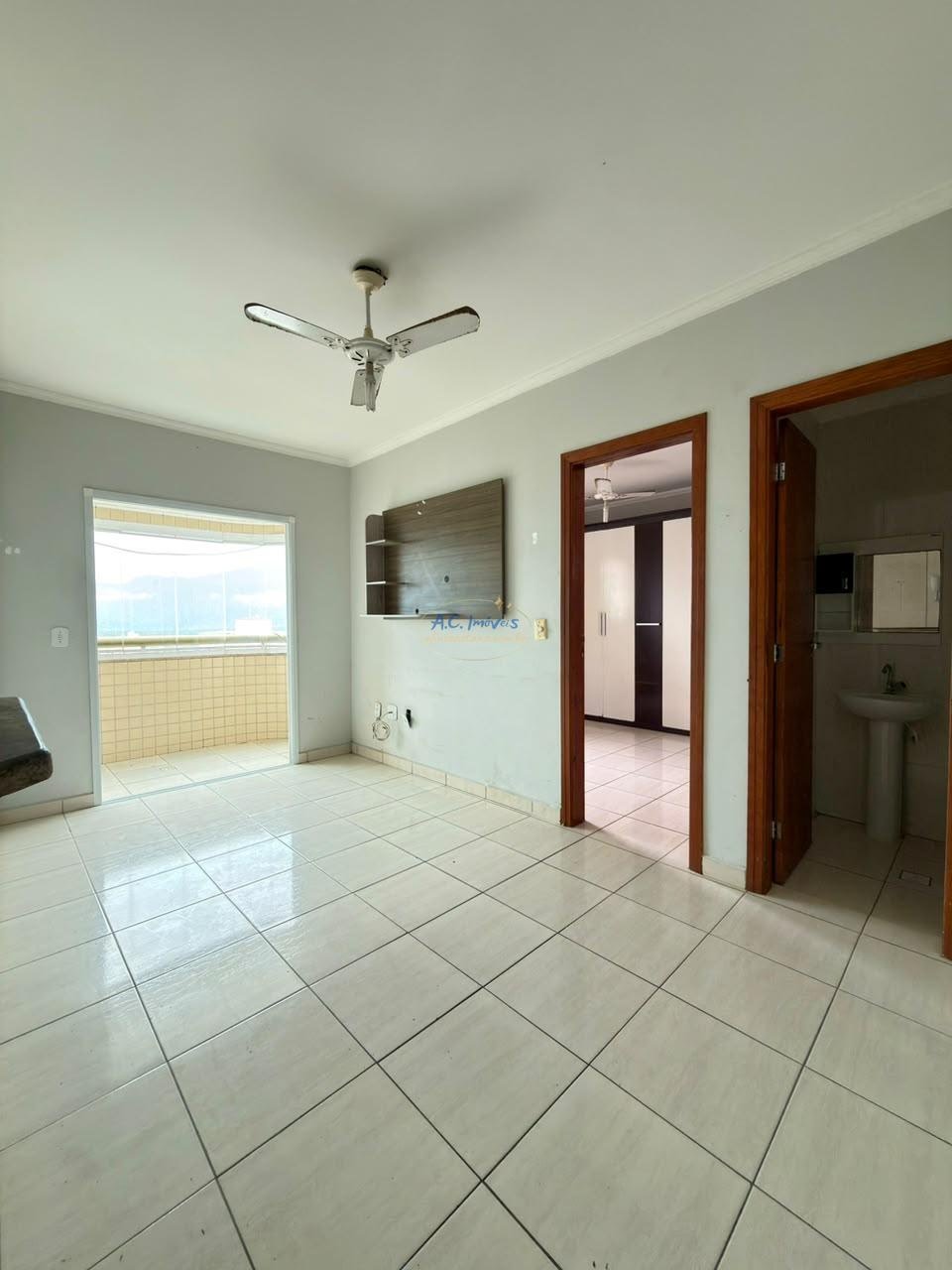 Apartamento à venda com 1 quarto, 1 suíte, 1 vaga e 43m² no Vila Caiçara, Praia Grande (SP) — foto 4 de 20