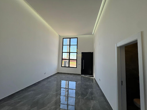 Casa à venda no Condomínio Villagio Wanel – Sorocaba/SP140m² de área construída, 03 dormitórios, sendo 01 suíte e 02 vagas de garagem.