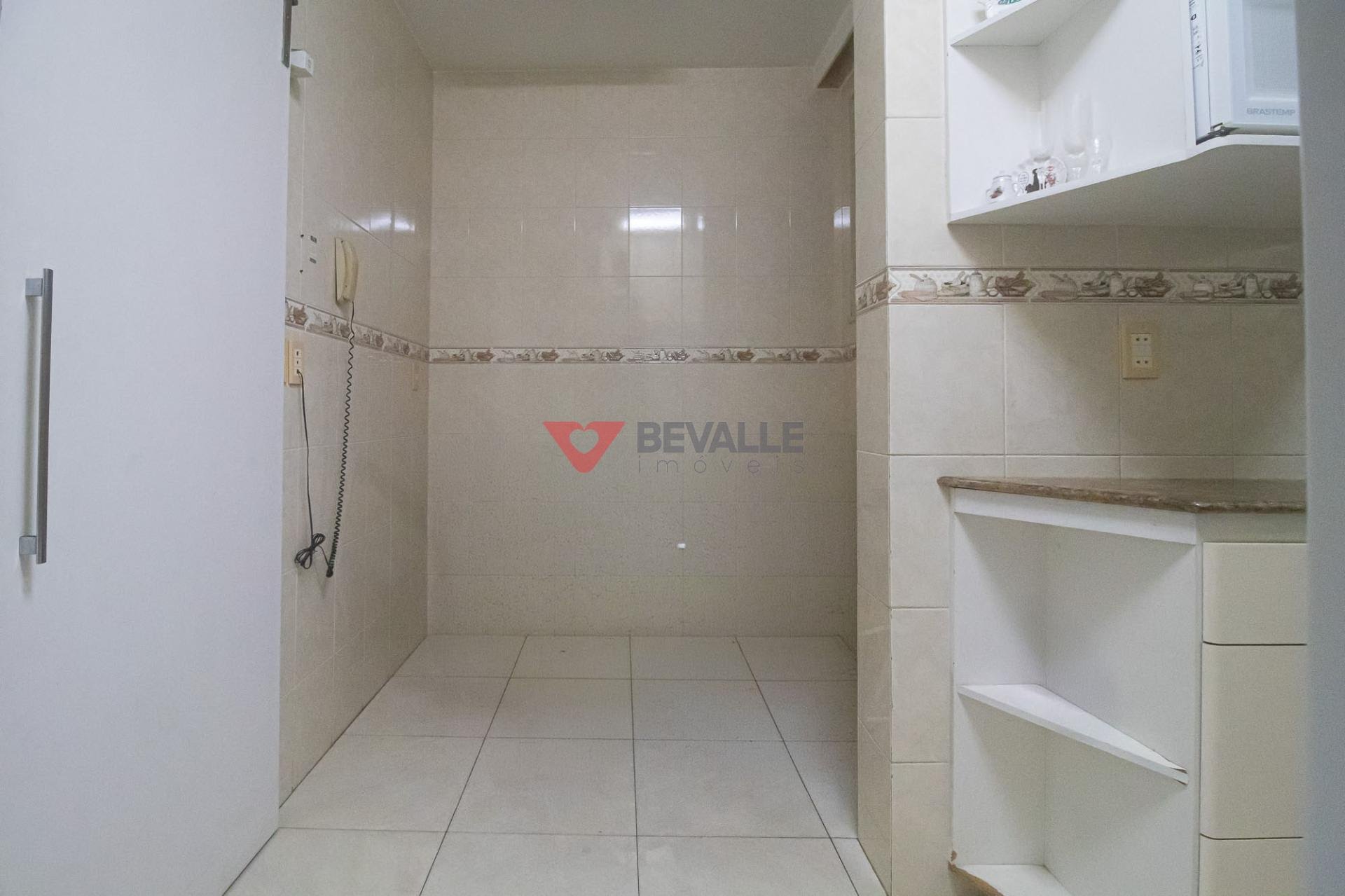 Apartamento à venda com 4 quartos, 2 suítes, 1 vaga e 176m² no Copacabana, Rio de Janeiro (RJ) — foto 9 de 30