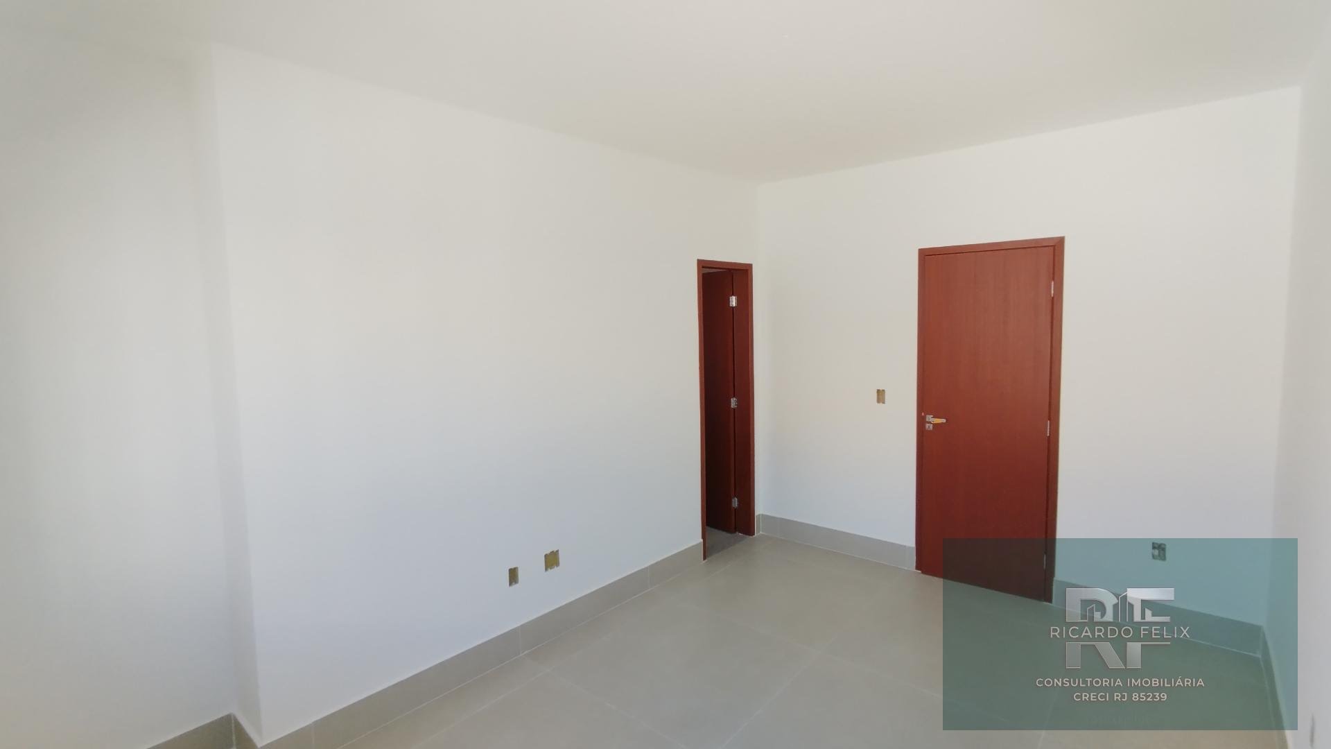 Casa à venda com 3 quartos, 3 suítes, 2 vagas e 180m² no Recreio, Rio das Ostras (RJ) — foto 23 de 25