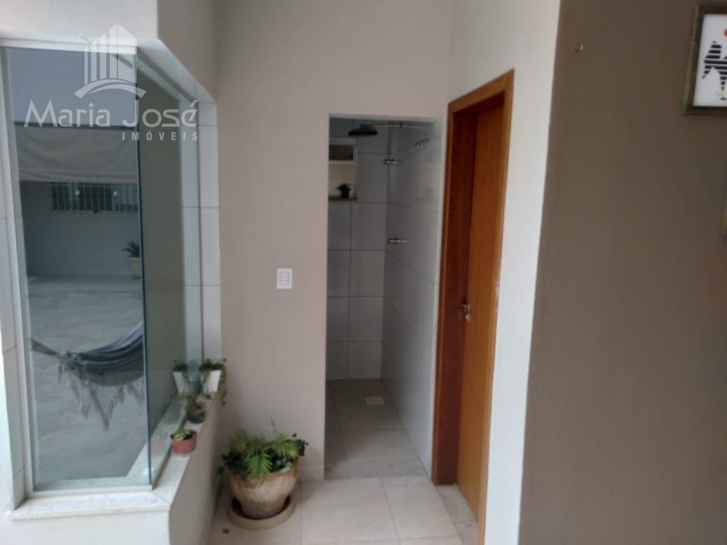 Casa à venda com 3 quartos, 1 suíte, 2 vagas e 227m² no Iporanga, Sete Lagoas (MG) — foto 18 de 30