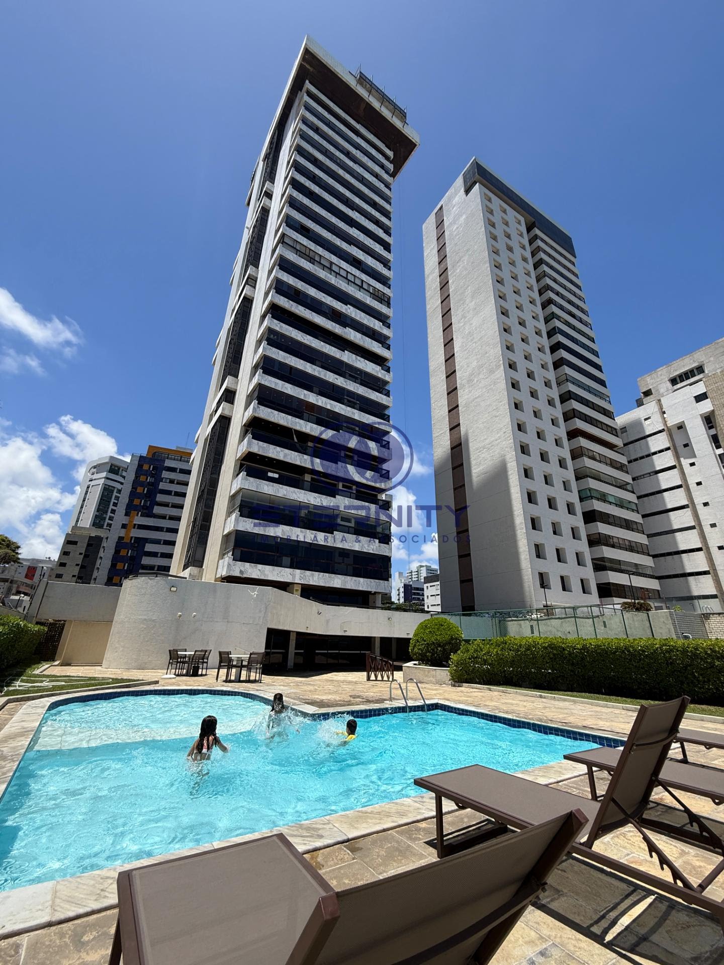 Apartamento à venda com 4 quartos, 6 banheiros, 3 vagas e 300m² no Piedade, Jaboatão dos Guararapes — foto principal