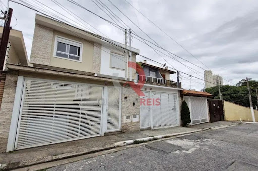 Casa Sobrado à Venda em Santana SP | 3 Suítes e 204m²