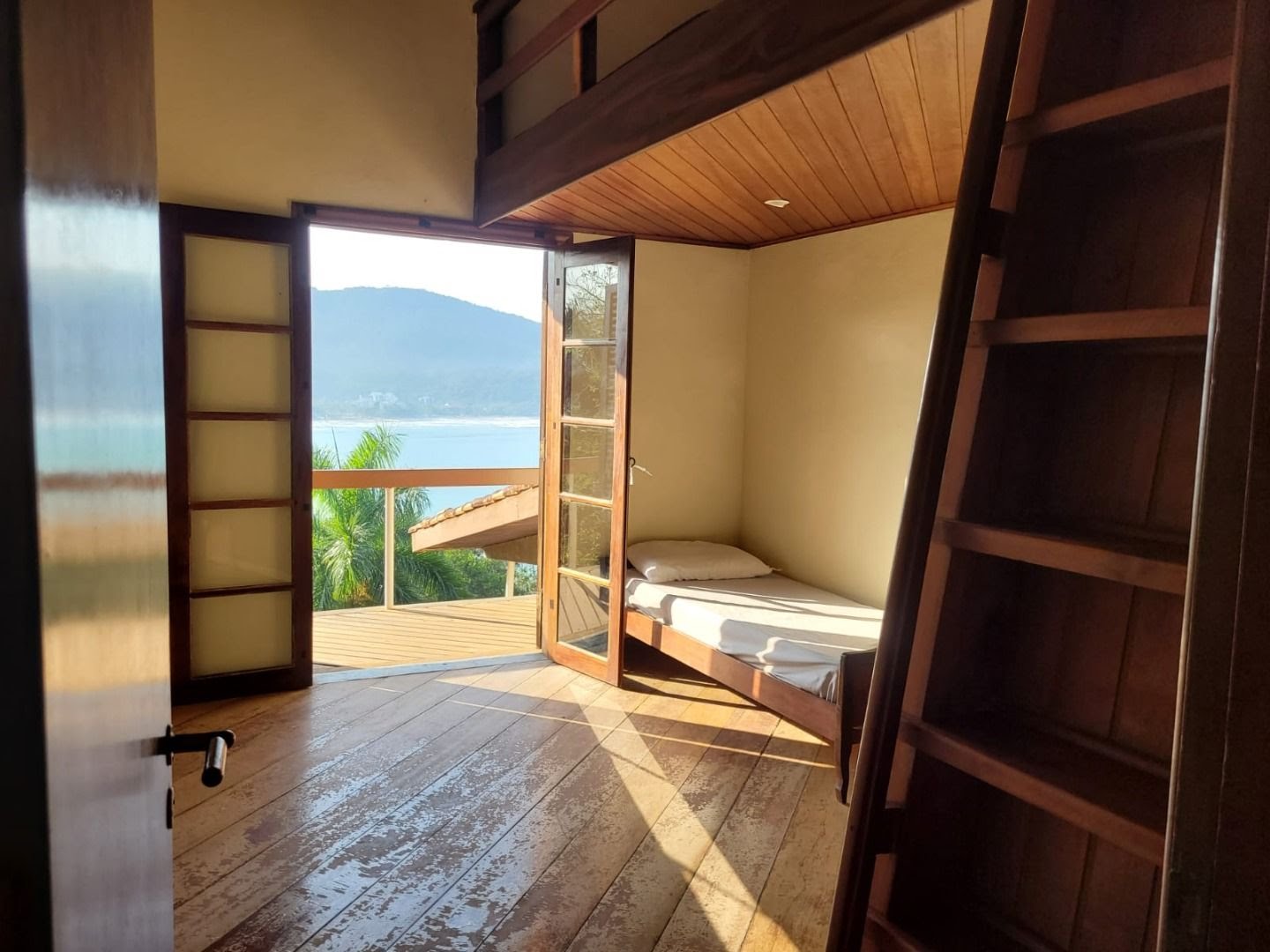 Casa à venda com 5 quartos, 4 banheiros, 7 vagas e 822m² no Toninhas, Ubatuba (SP) — foto 20 de 30