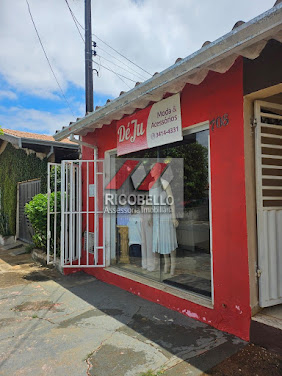 Casa a venda no bairro Eldorado, com ponto comercial, de esquina com 2 dormitórios, sala , ccozinha, lavanderia e quintal amplo para ampliação